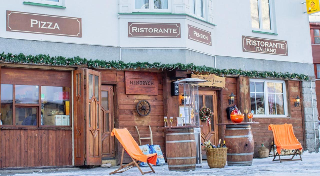 Penzion Sofinata & Pizzeria Szpindlerowy Młyn Zewnętrze zdjęcie